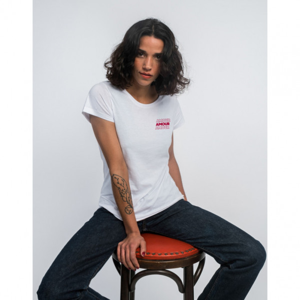 Tee shirt 2025 levis coeur